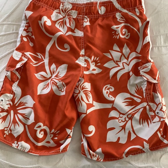 Old Navy Swim Trunks - Picture 3 of 5